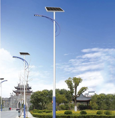 聂荣太阳能路灯